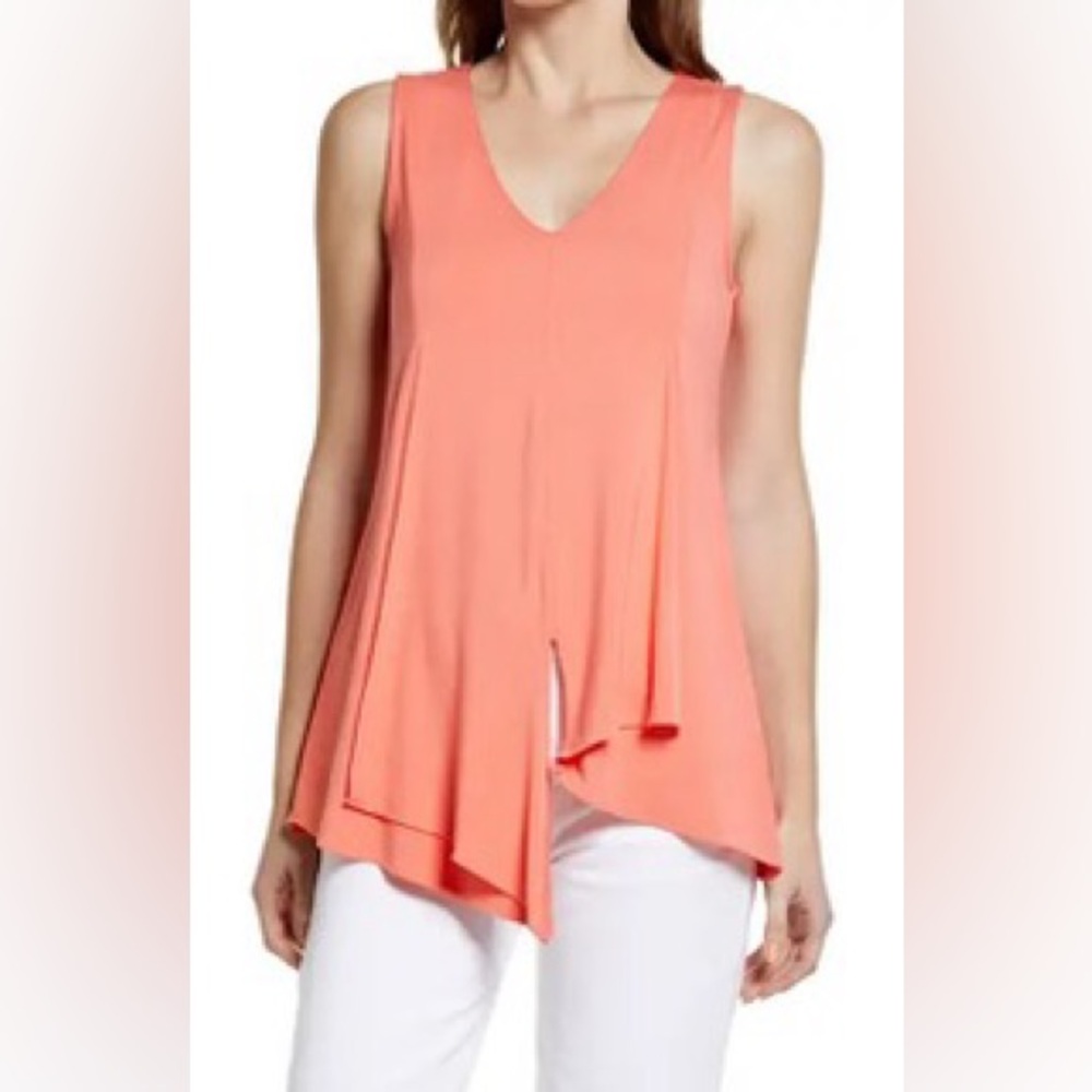 NWOT Vince Camuto Asymmetrical Hem Tunic Top, Size M